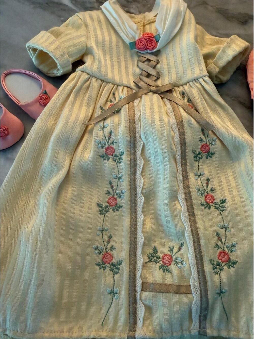 American Girl Felicity Tea Lesson Outfit B208 - Picture 2 of 10